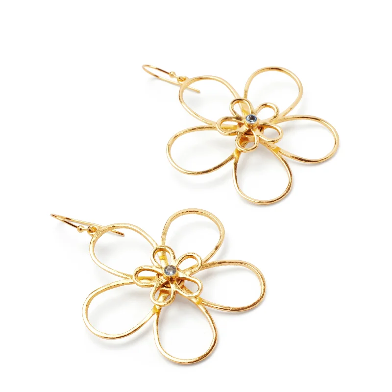 Designer gold earrings for women-Amorcito Daisy Spinner Earring