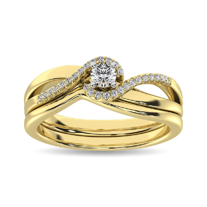 Halo engagement ring for women-Diamond Bridal Ring 1/4 ct tw in Round-cut 10K Yellow Gold