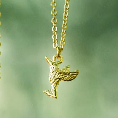 Heart-shaped necklace for women-Flying Hummingbird Necklace